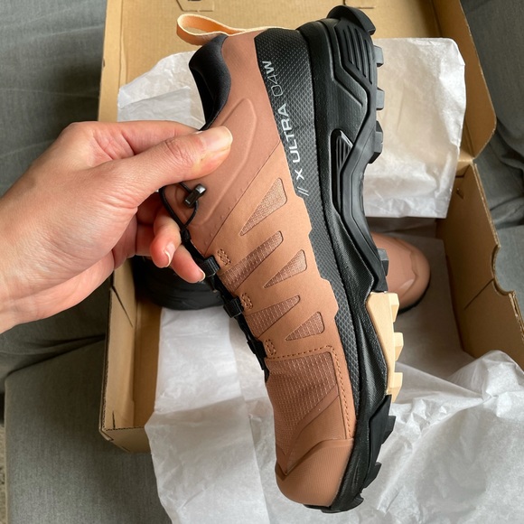 Salomon X Ultra 4 GTX, Women Size 7.5 - Picture 3 of 5